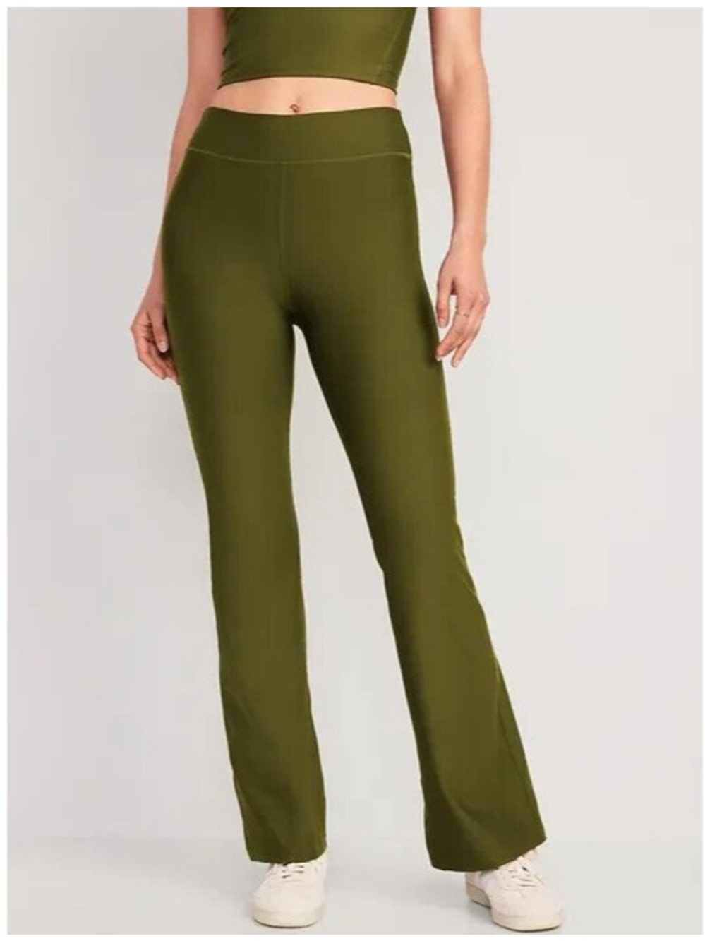 Old Navy Extra High Rise Flare Powersoft Pants Womens Small Green Go Dry Stretch